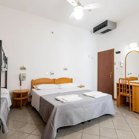 Rosalba Hotel 3*
